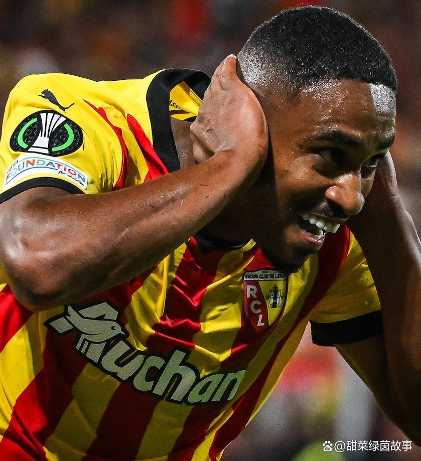 lol 赛事直播-关于转折点巴黎圣日耳曼官宣签约，中超赛后攻防权衡，态度坚定，赛季目标并未改变的信息