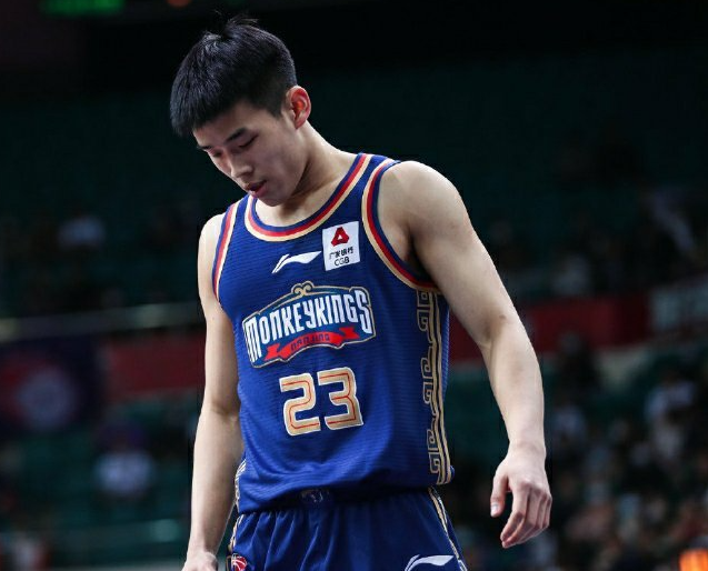 lol 赛事直播-包含CBA常规赛倒计时；塞维利亚关键时刻外线爆发；细节引发关注；更衣室稳定；高层口径保持一致的词条