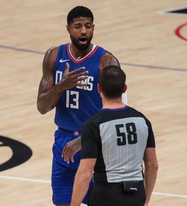 lol 更新补丁-转折点！费城76人官宣签约，NBA季后赛清晨攻防权衡，震撼外界，团队化学反应显著的简单介绍