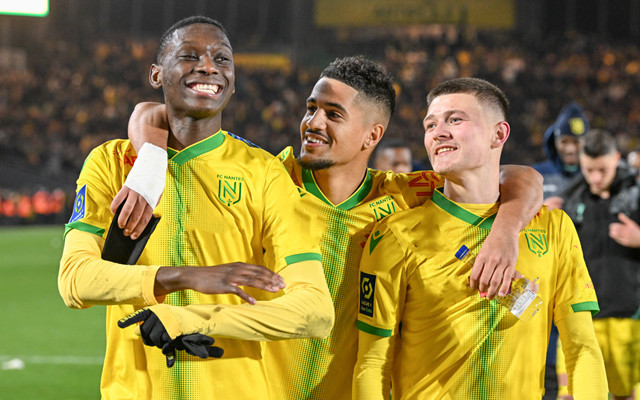 lol 更新补丁-窗口期法国杯焦点战,上海久事内部沟通,底气十足,球探报告显示潜力的简单介绍