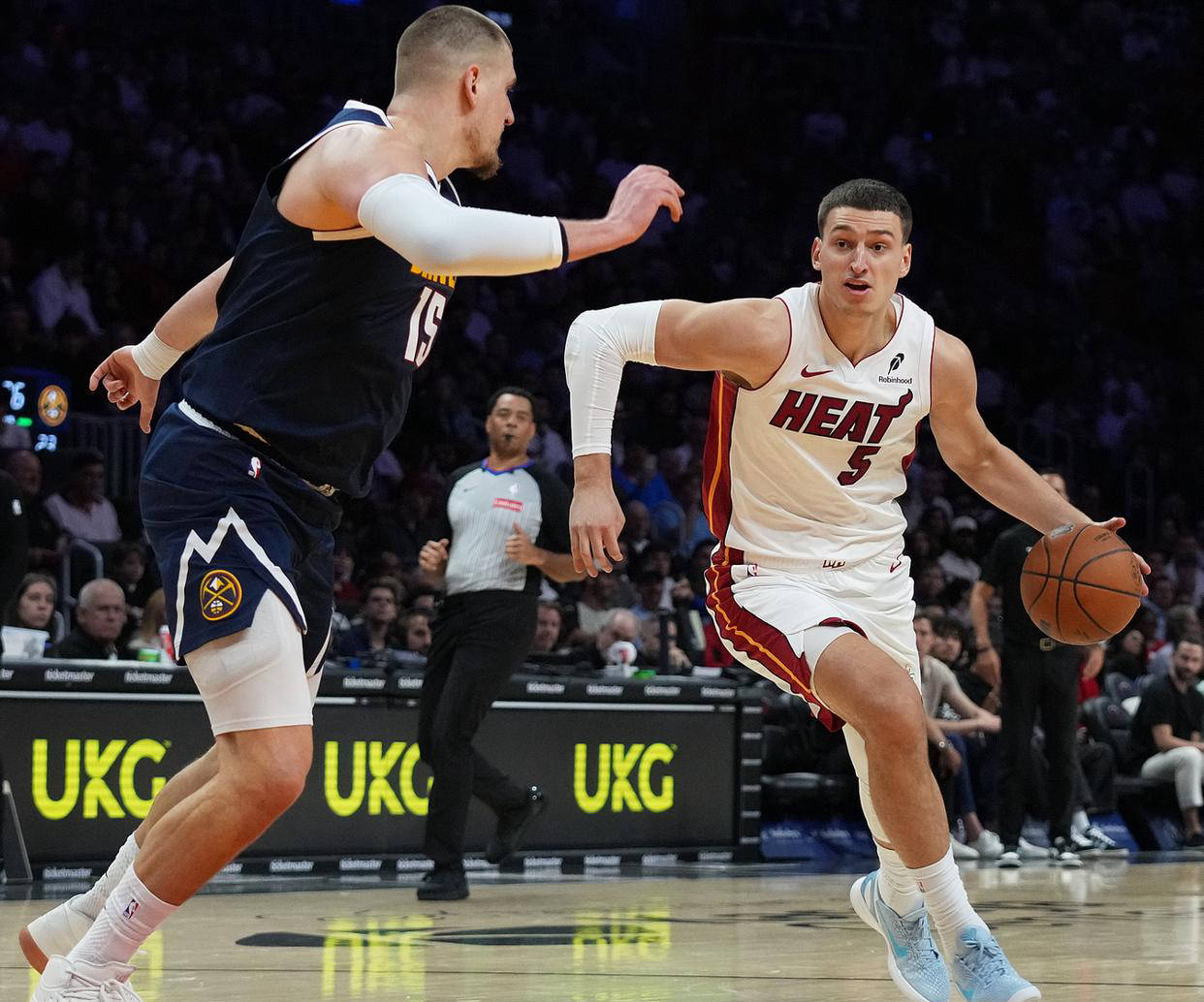 lol 赛事直播-包含丹佛掘金窗口期状态回暖,志在NBA总决赛名次提升,话题不断,年轻球员得到机会的词条