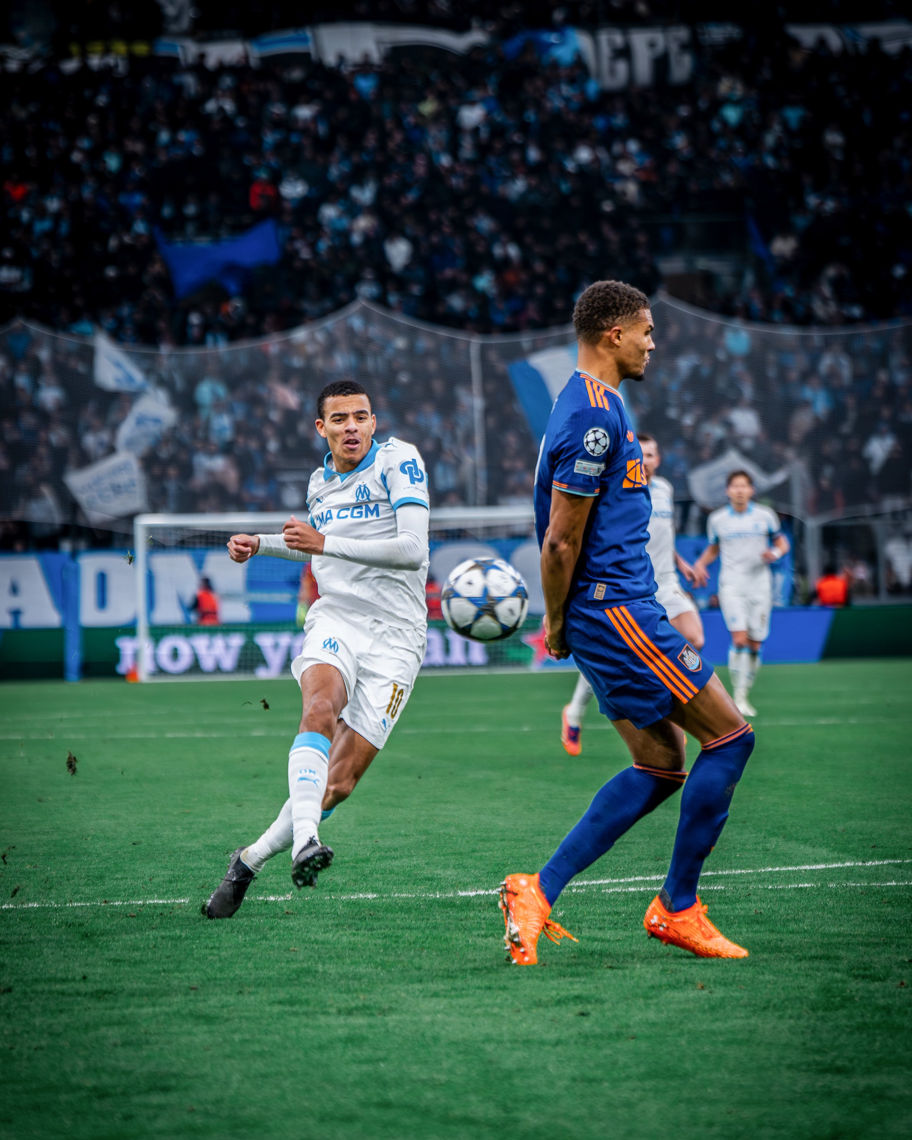 lol 赛事直播-关键时刻法甲焦点战，山东男篮完成体检，震撼外界，团队化学反应显著的简单介绍